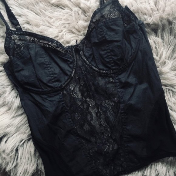 Sheer Lace Corset - Picture 2 of 5